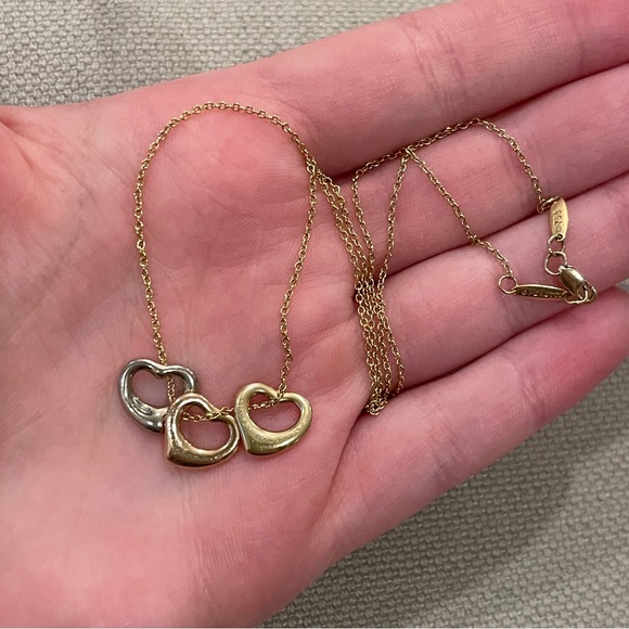 ❤️Tiffany & Co.❤️Elsa Peretti 18k Tri-Color Gold Triple Open Hearts Necklace - Picture 5 of 9